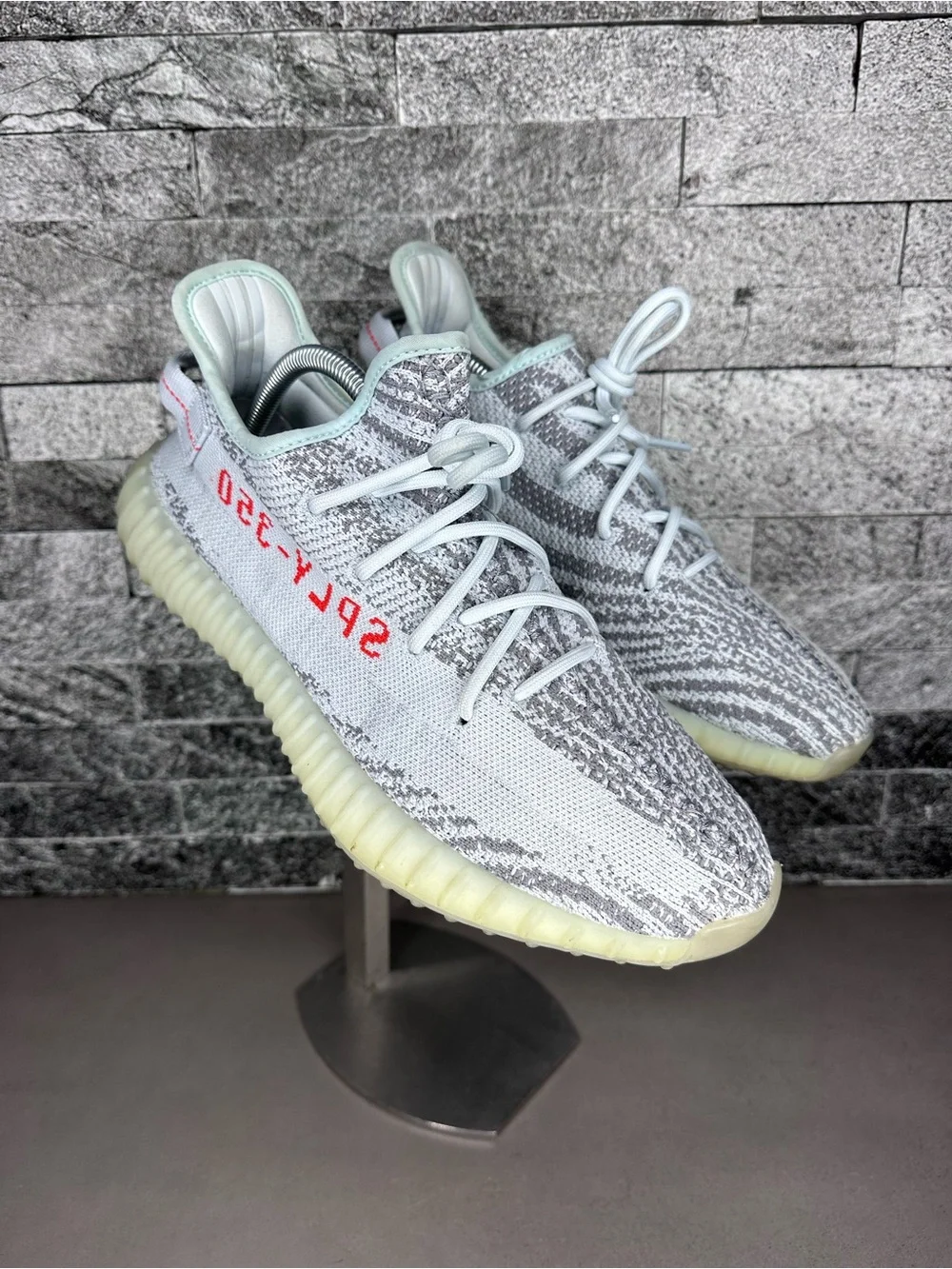 Adidas Yeezy Boost 350 V2 Blue Tint - M10.5